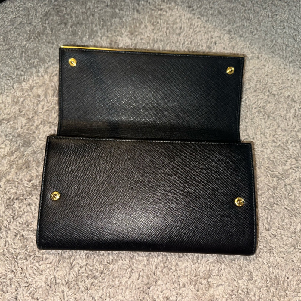 Prada Black Continental Wallet Saffiano Leather Black & Gold - Picture 4 of 8